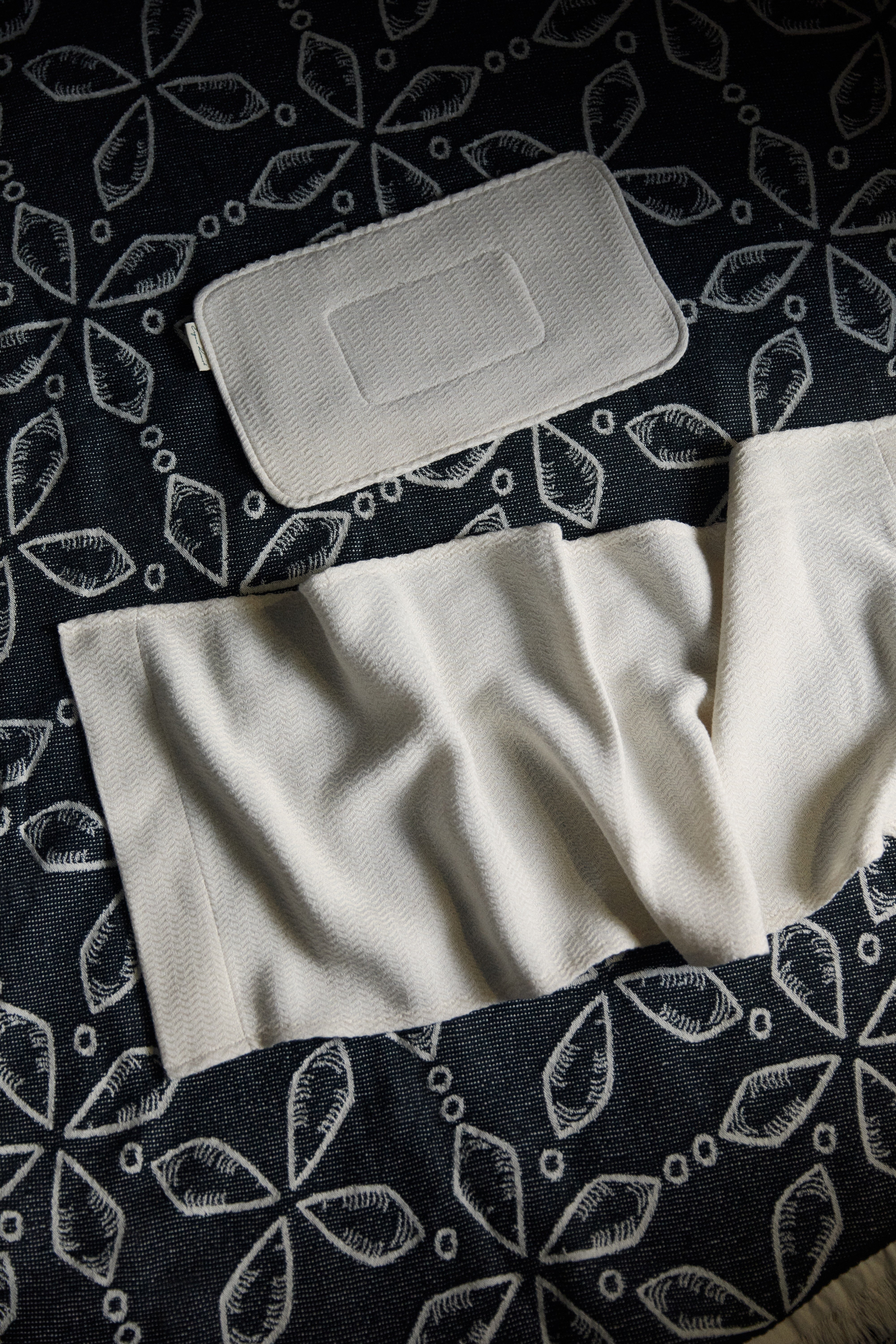 Cymora Bebe Pillow Cloth