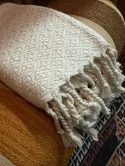 Lepida Lounge Towel